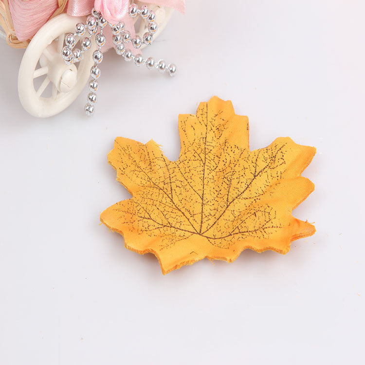 Simulation maple leaf