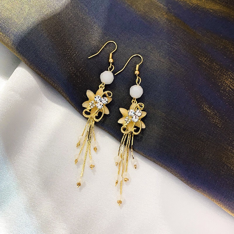 Flower Slinky Drop Beads Earrings