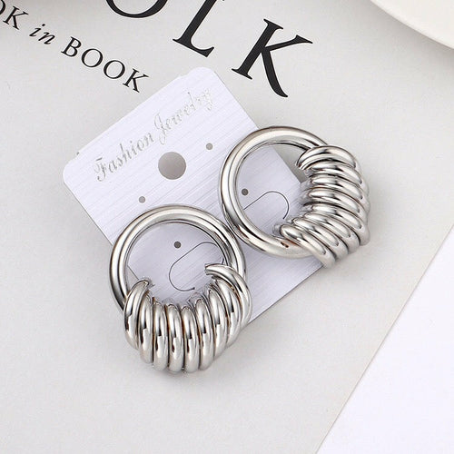 String ring earrings