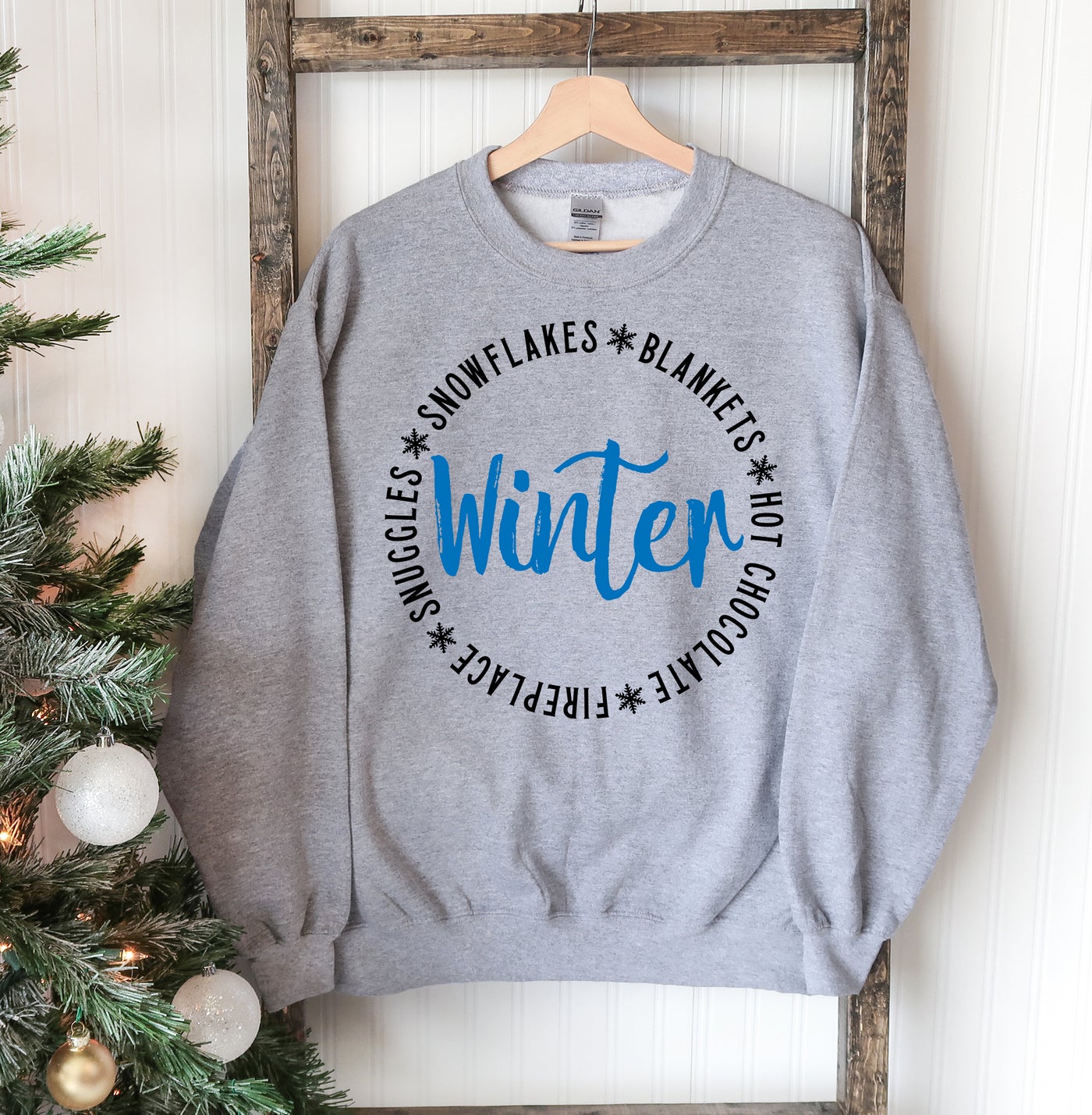 Snowflakes Blankets Winter Sweatshirt