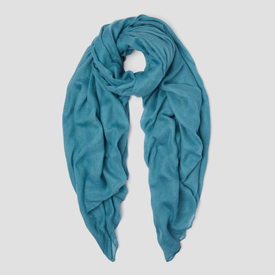 Oversized Scarf with Plain Cotton Design