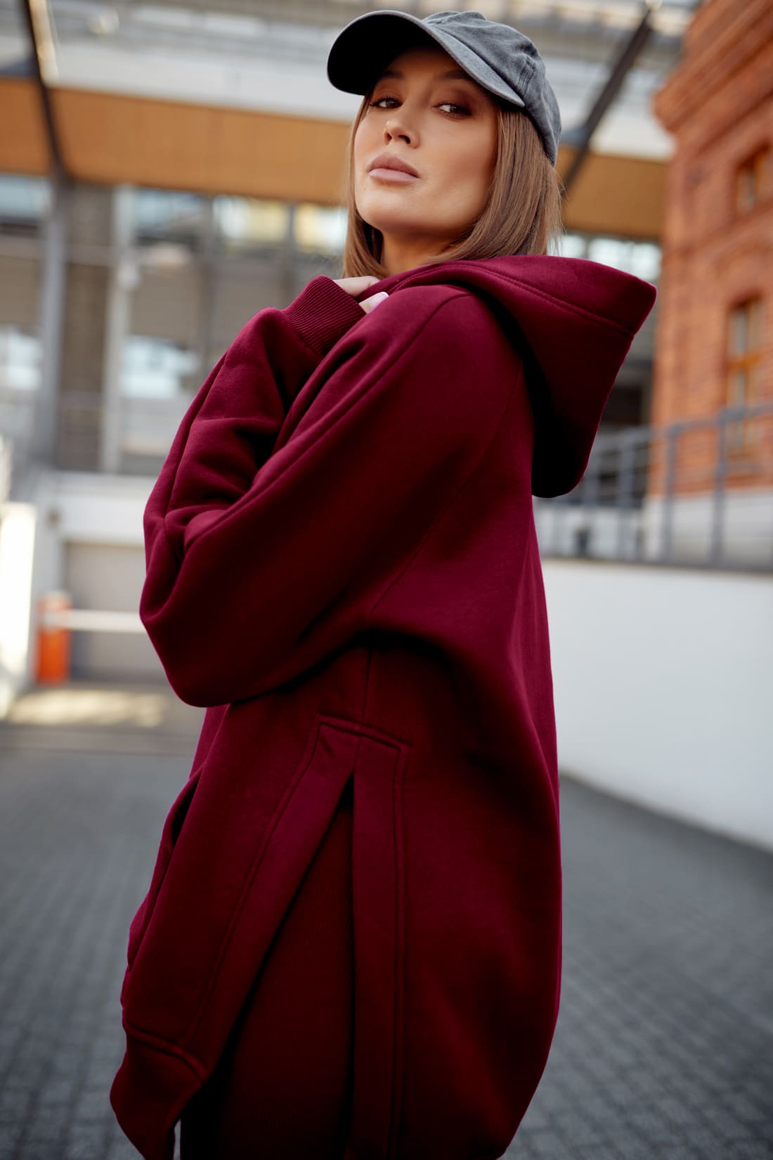 Women's set oversize sweatshirt and striped leggings burgundy FI764