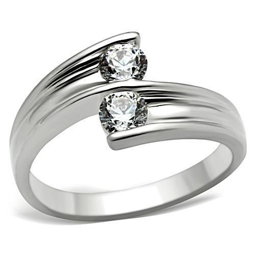 SS064 - Silver 925 Sterling Silver Ring with AAA Grade CZ  in Clear